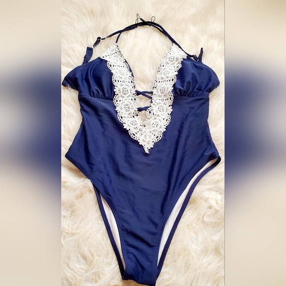Zaful blue one-piece swimsuit with lace - Picture 2 of 5
